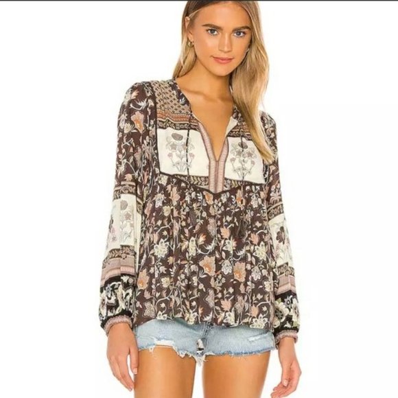 NWOT Bohemian Floral Long Sleeve Blouse Top - Picture 4 of 4